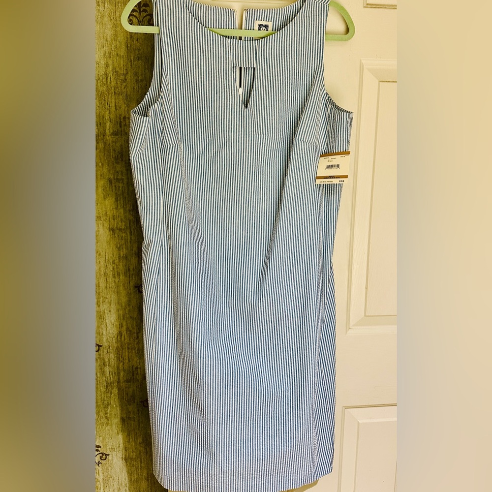 WT..blue/white seersucker classic summer dress